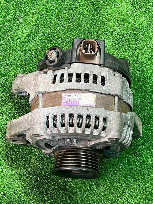 Генератор на тойоту Хайландер