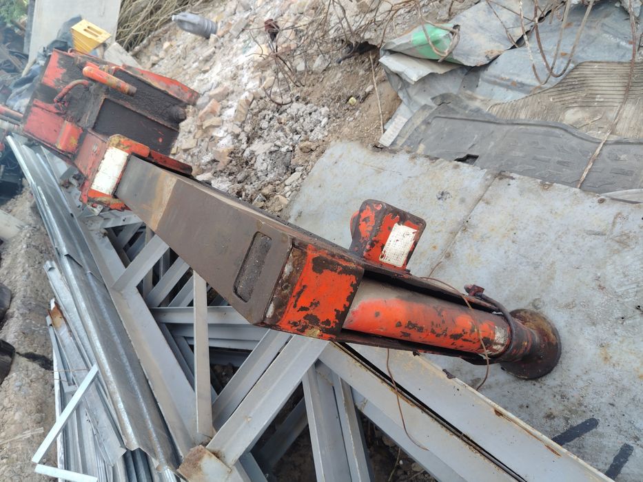 Прадам Юник кран манипулятор