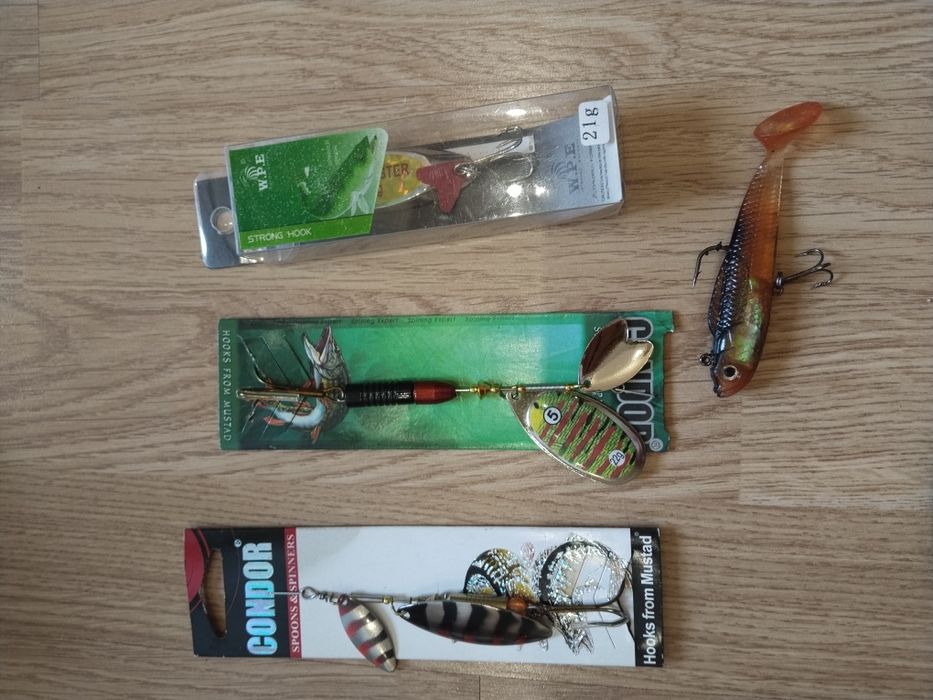 Рыболовные снасти.