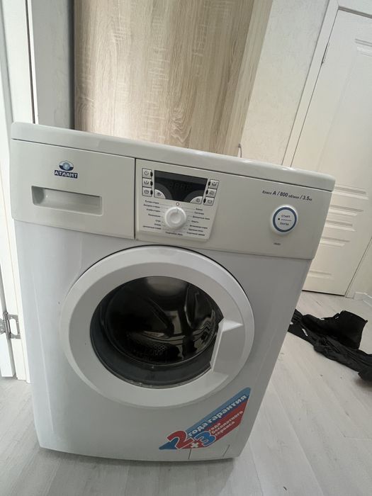 Стиральная машина продаем