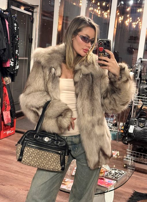 Шуба песец винтаж стильная