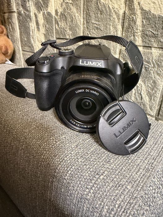 Фотоапарат Panasonic Lumix DC-FZ82