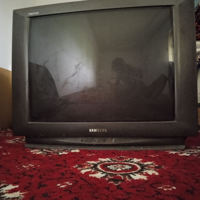 Samsung televizor ishliydi zapchastga + Supra  televizor qoshib berila