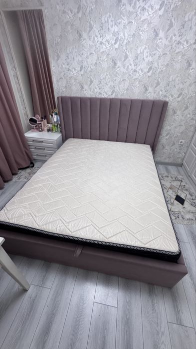 2-ух спальная кровать.