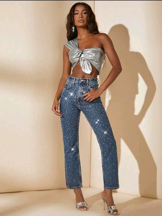 Сребрист топ панделка