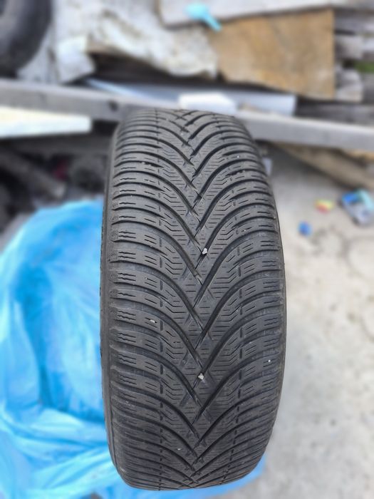 Vând jante 205.60r16