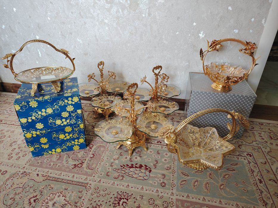 Продам посуду с мельхиором