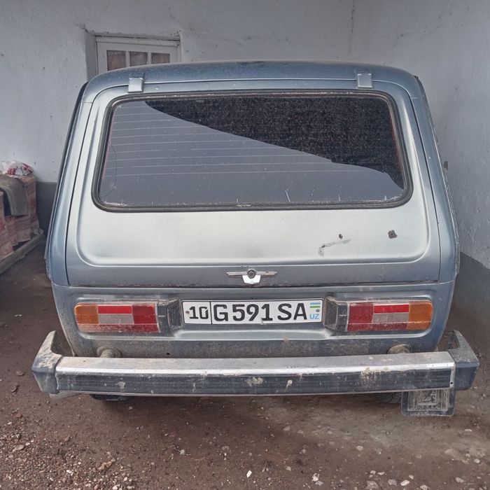 Niva yaxshi xolatda srochna sotiladi