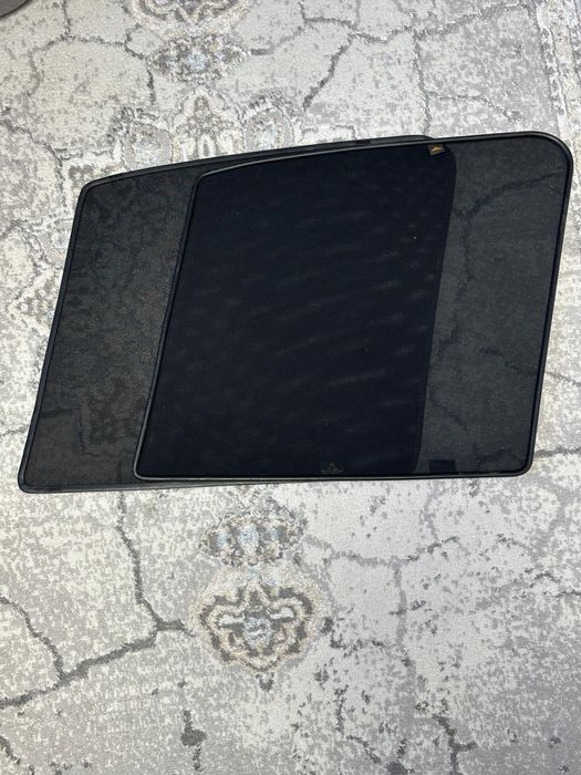 Шторки на Land Cruiser