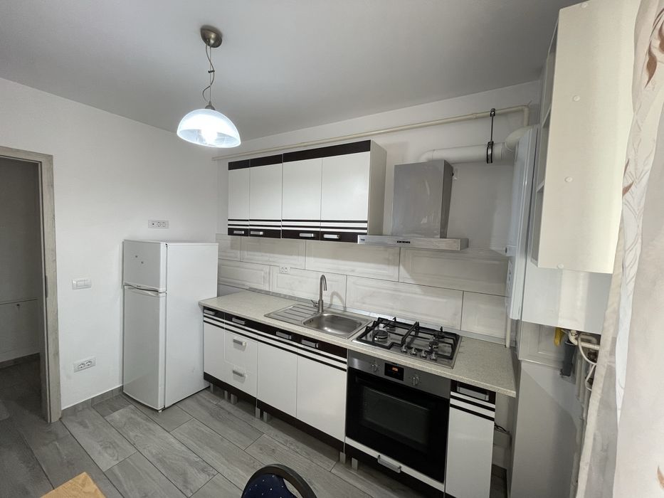 Proprietar Inchiriez Apartament cu 2 Camere Parcare Moara de vant
