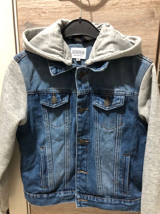 Джинсовая куртка (весна-осень)