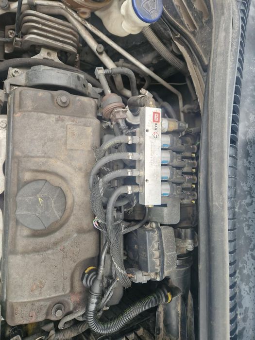 Пежо  207 газ бензин