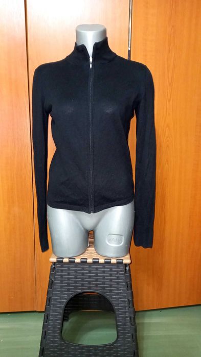 Pulover negru Cotton Cashmire cu fermuar , mas. XS-S ,UK