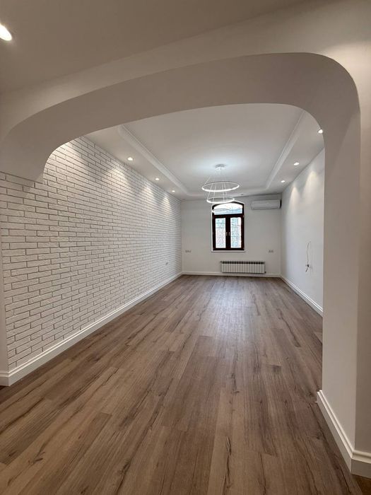 212м².    Алайский  Ц-2.    4/5/6