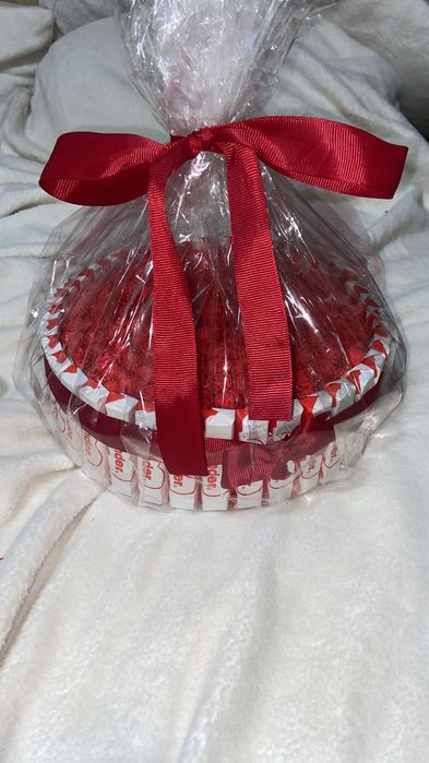 Cadouri pentru v-day,1 martie, 8 martie