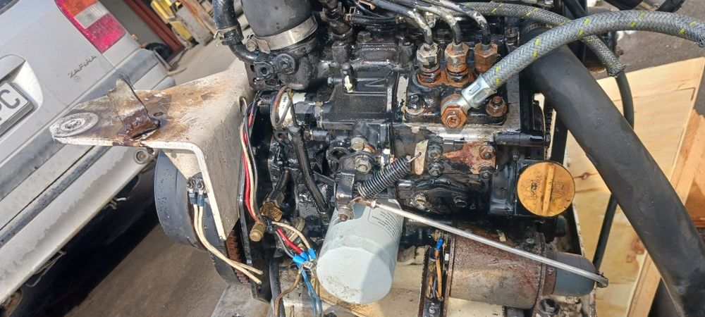 Двигател за Термокинг,трактор багер,лодка