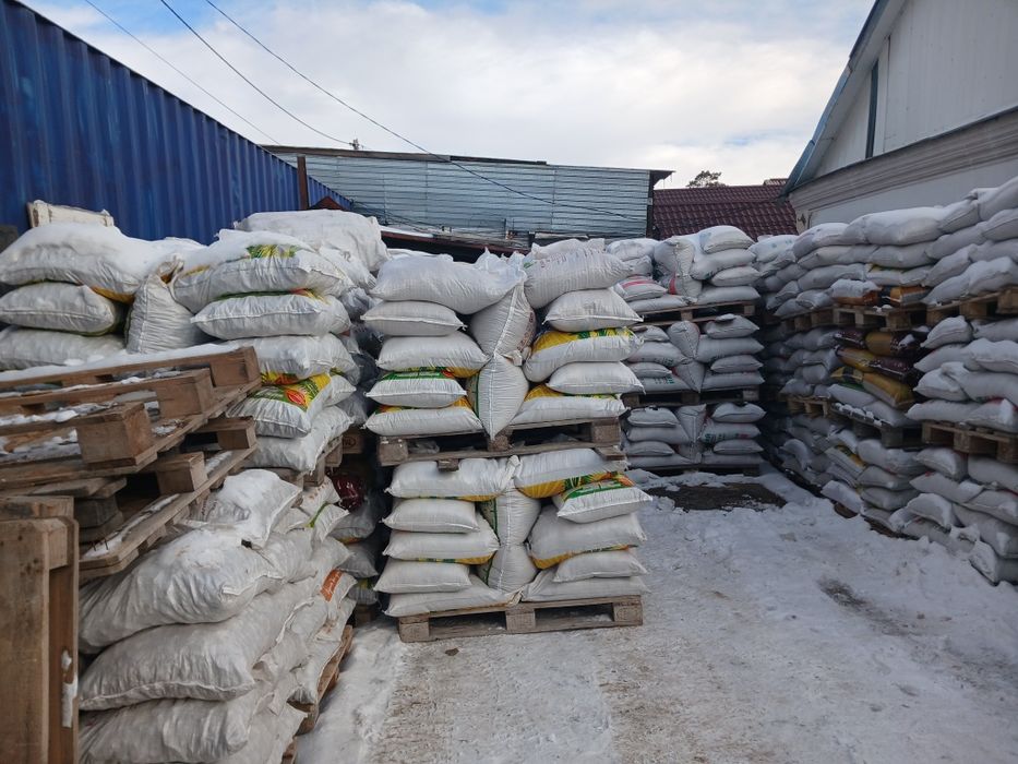 Песок Балласт Цемент