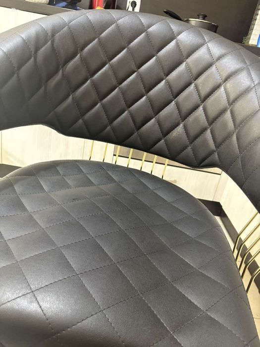 Фризьорски стол без забележка