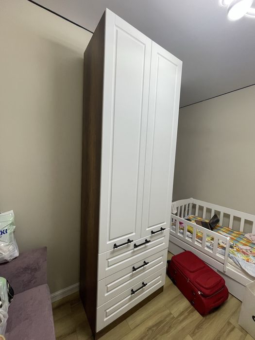 Продаются шкафы, новые