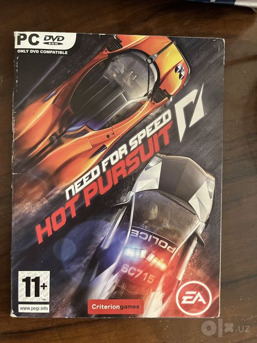 игровой руль с педалями