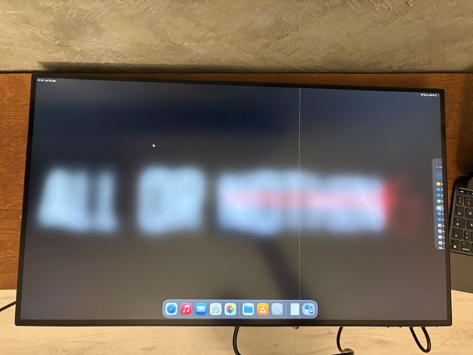 DELL U2718Q Profesional – 27” 4K IPS HDR – DEFECT (linie verticală)