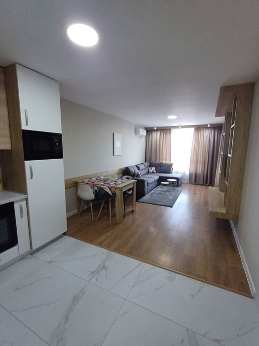 Продава се Двустаен апартамент в Бургас, Сарафово - 71 кв.м за 1257 €/кв.м - Снимка #1