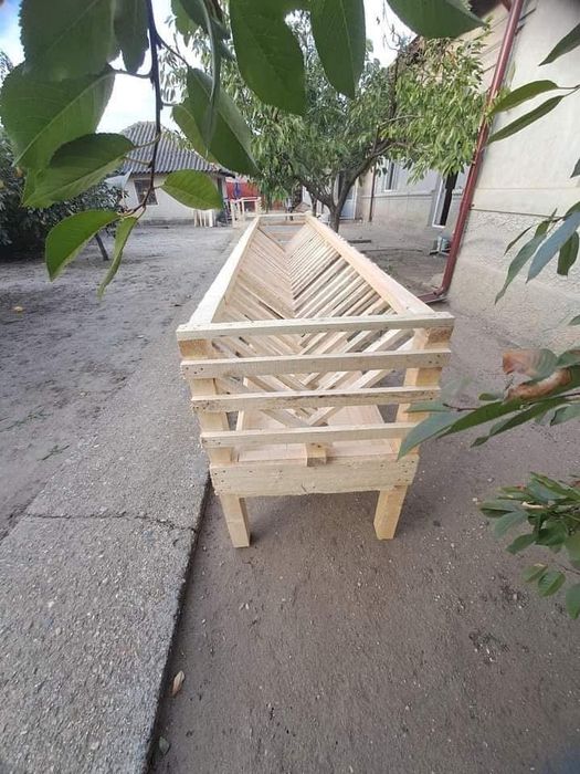 Jgheab de hranit animale