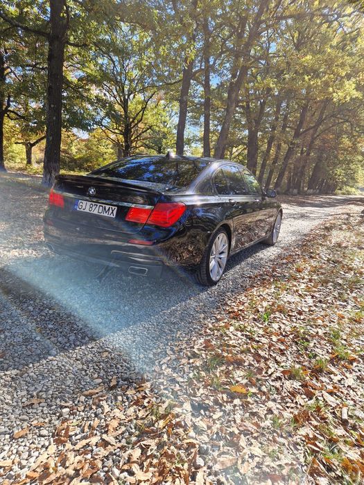 Vad BMW 740d m paket 4 botone