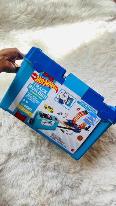 Hot Wheels,McQueen тачки,трассы,мойка,гараж для машин,всё из США