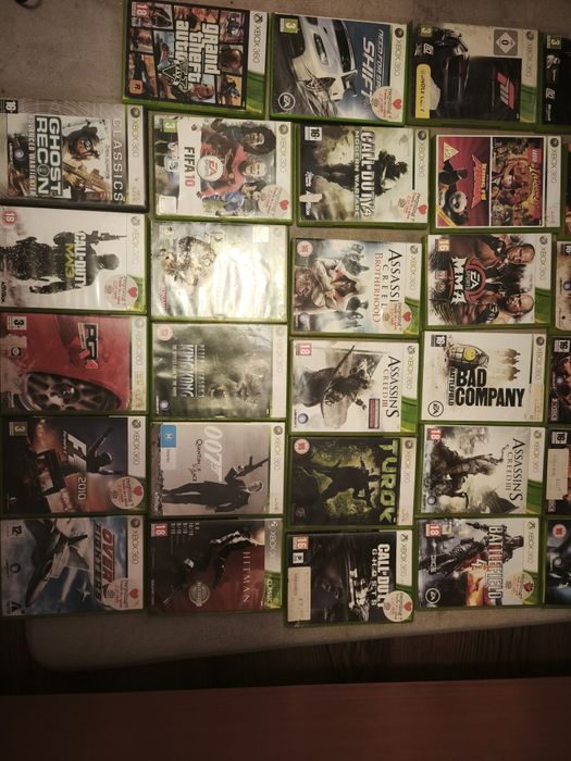 Xbox 360, 43 игри и контролер