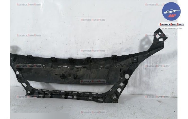 Intaritura Grila Centrala originala Peugeot  3008 2 [2016 - 2020]