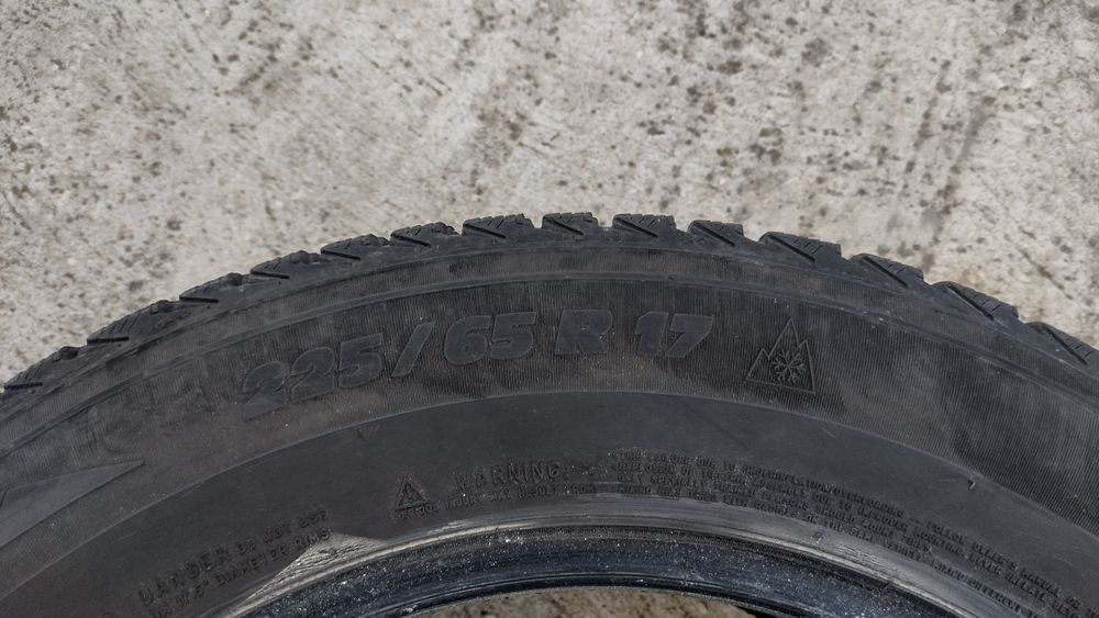 Зимни гуми за  225/65/17