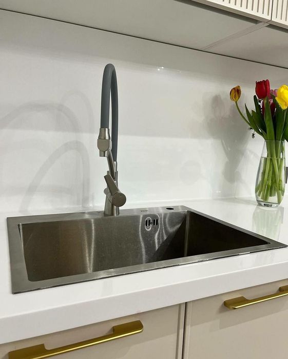 Oshxona mebeli kuxonniy