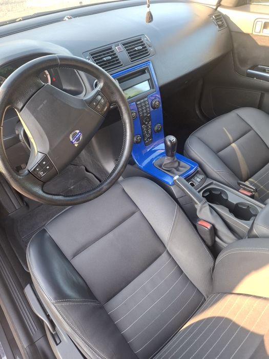 Vand  volvo v50 an 2007 motor 1.6 diesel perfect functional acte la zi fiscal