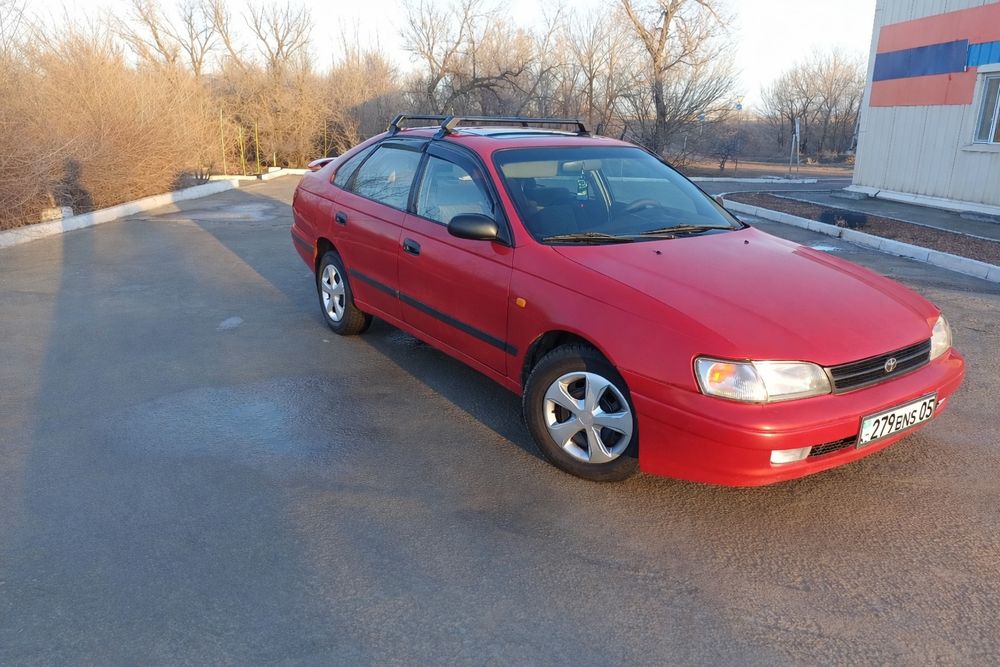 Toyota Carina E Тойота