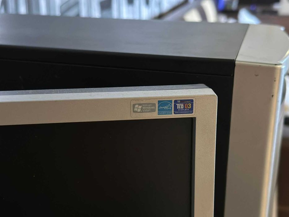 монитор б/у продам