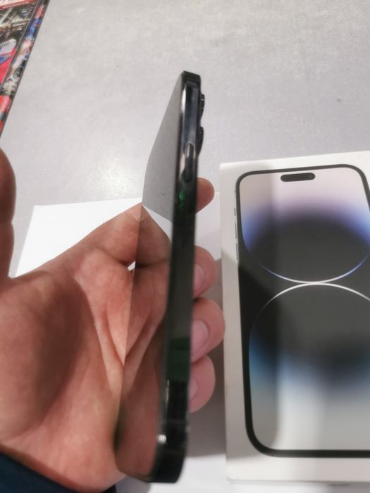 IPhone 16 pro & iPhone 14 promax