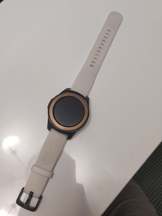 Продам часы Galaxy Watch