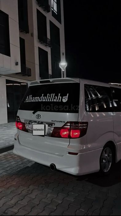 Toyota Alphard 06