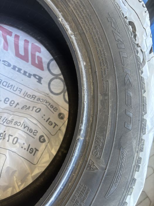 Preț Tot setul! 4 cauciucuri Falken Eurowinter HS01 suv 225 55 18 102V