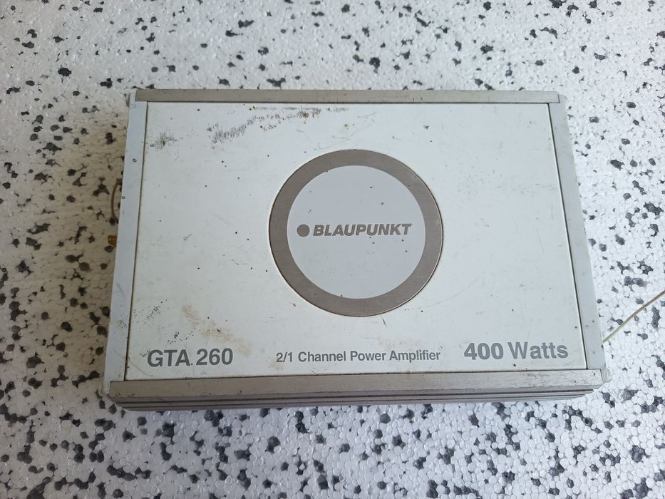 De vanzare statie auto / amplificator BLAUPUNKT, model GTA 260