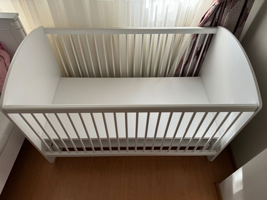 Люлееща кошара White