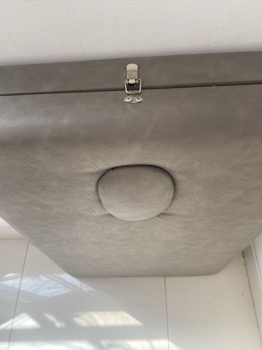 Продам кушетку для массажа