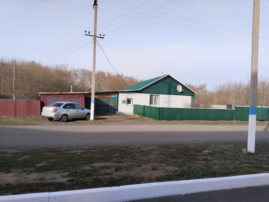 Продам дом в центре села Явленка