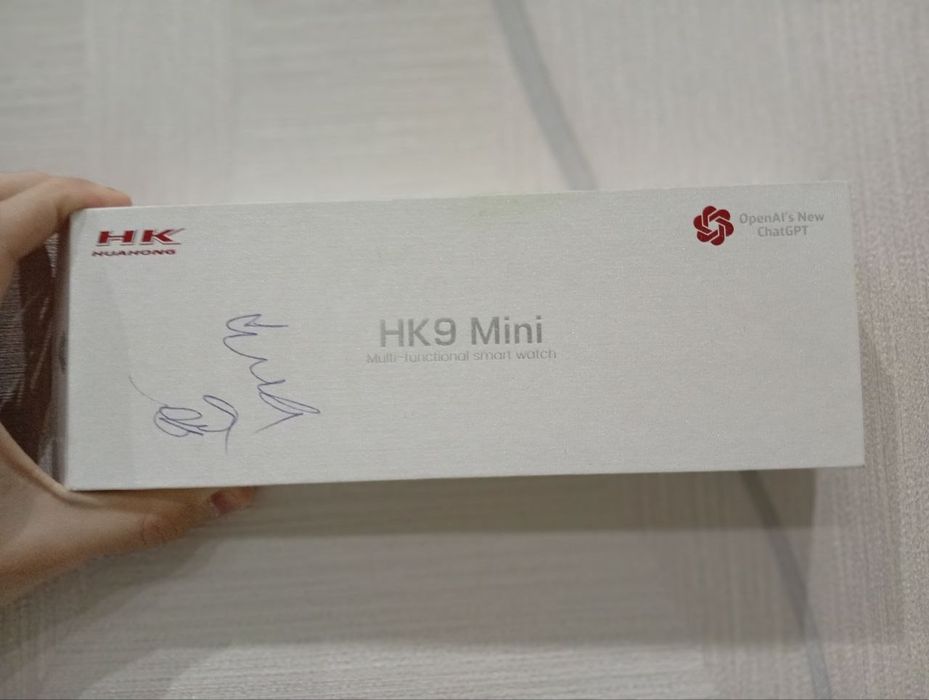 Наручные электронные часы Hk mini 9