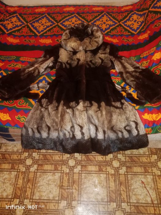 Срочно продам шубу норковую