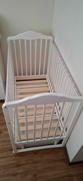 Продается детская кровать с матрасом