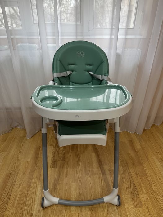 Scaun de masa bebe
