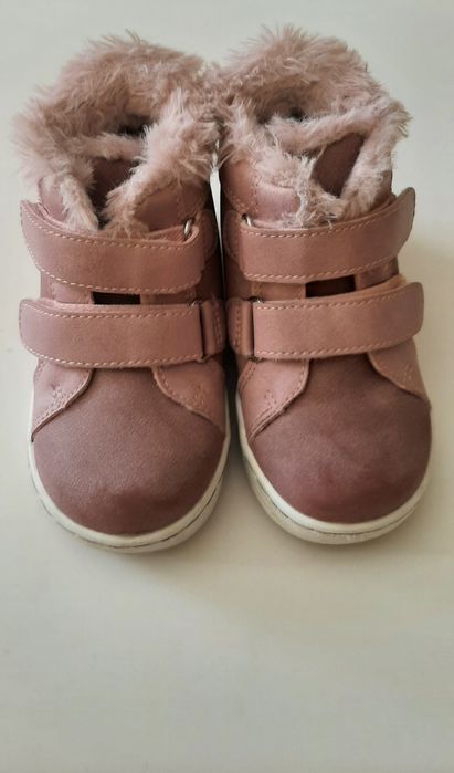 Ghetute marca Graceland marimea 21