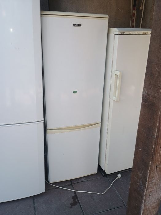 Frigider tip combină frigorifică Artic 170